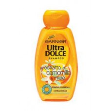 ULTRA D. SH. CAMOMILLA 250ML  - ean: 8001960019103 - PxC: 12 - id: GARNIER522